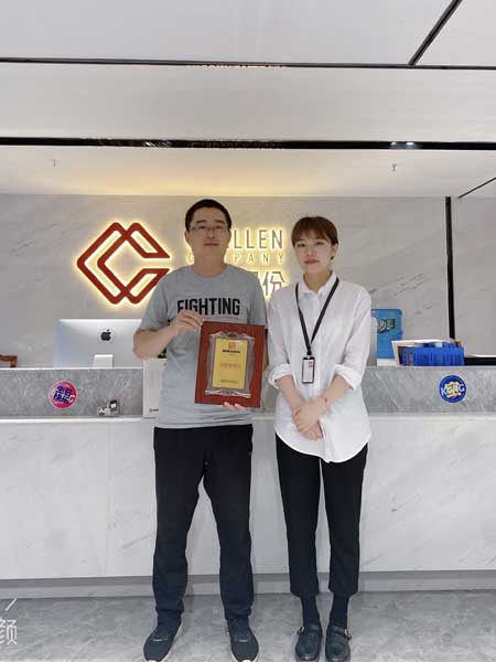 河南的李先生之前是开奶茶店的