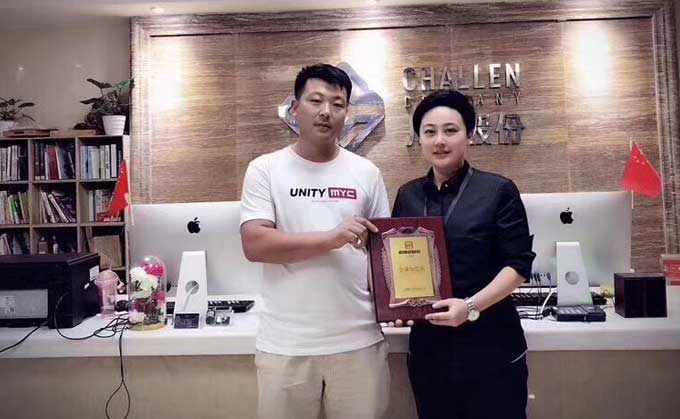 恭喜濮阳的单先生签约帽牌货冒菜加盟