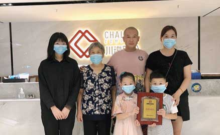河北石家庄的郝先生是做家具行业的
