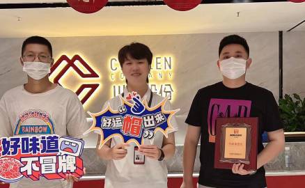 重庆的王先生兄弟俩是资深餐饮人