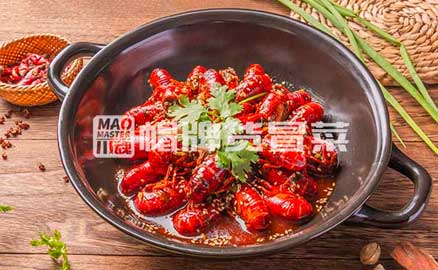 中国餐饮产业收入超4万亿元，人力成本上涨引关注