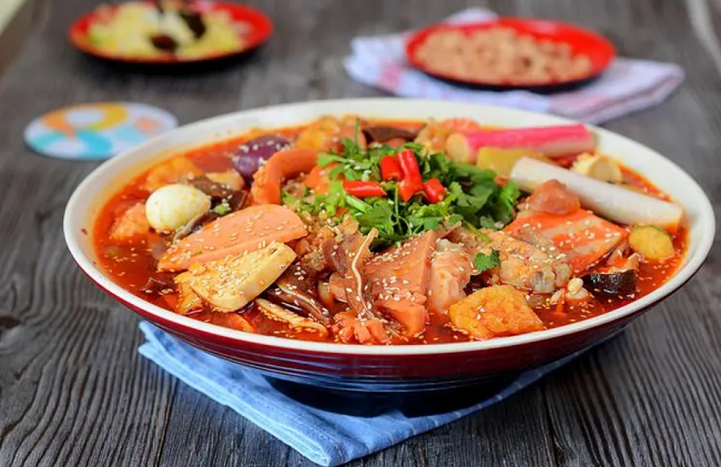 冒菜加盟费要多少钱？冒菜加盟风险有哪些？