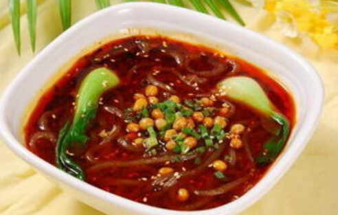 加盟成都冒菜哪家好？品牌是关键