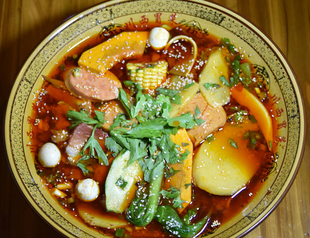 干拌冒菜和麻辣香锅的区别在哪