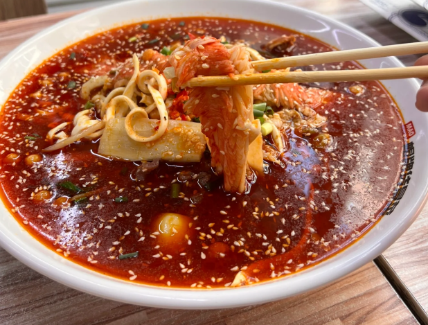 如何才能经营一家冒菜店呢