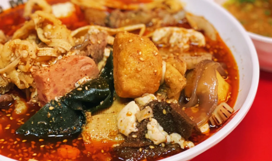 冒菜店如何吸引顾客进店？五个策略帮助你