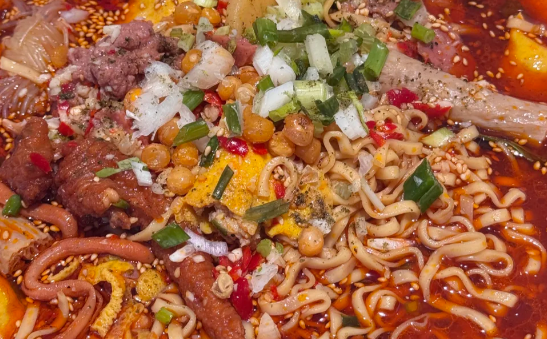 冒菜加盟哪里好？帽牌货冒菜是个不错之选
