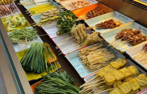 新手开冒菜店愁客源？